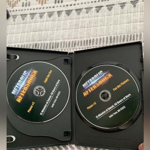 Gilad & Metabolic Aftershock Workout Videos - Picture 5 of 5